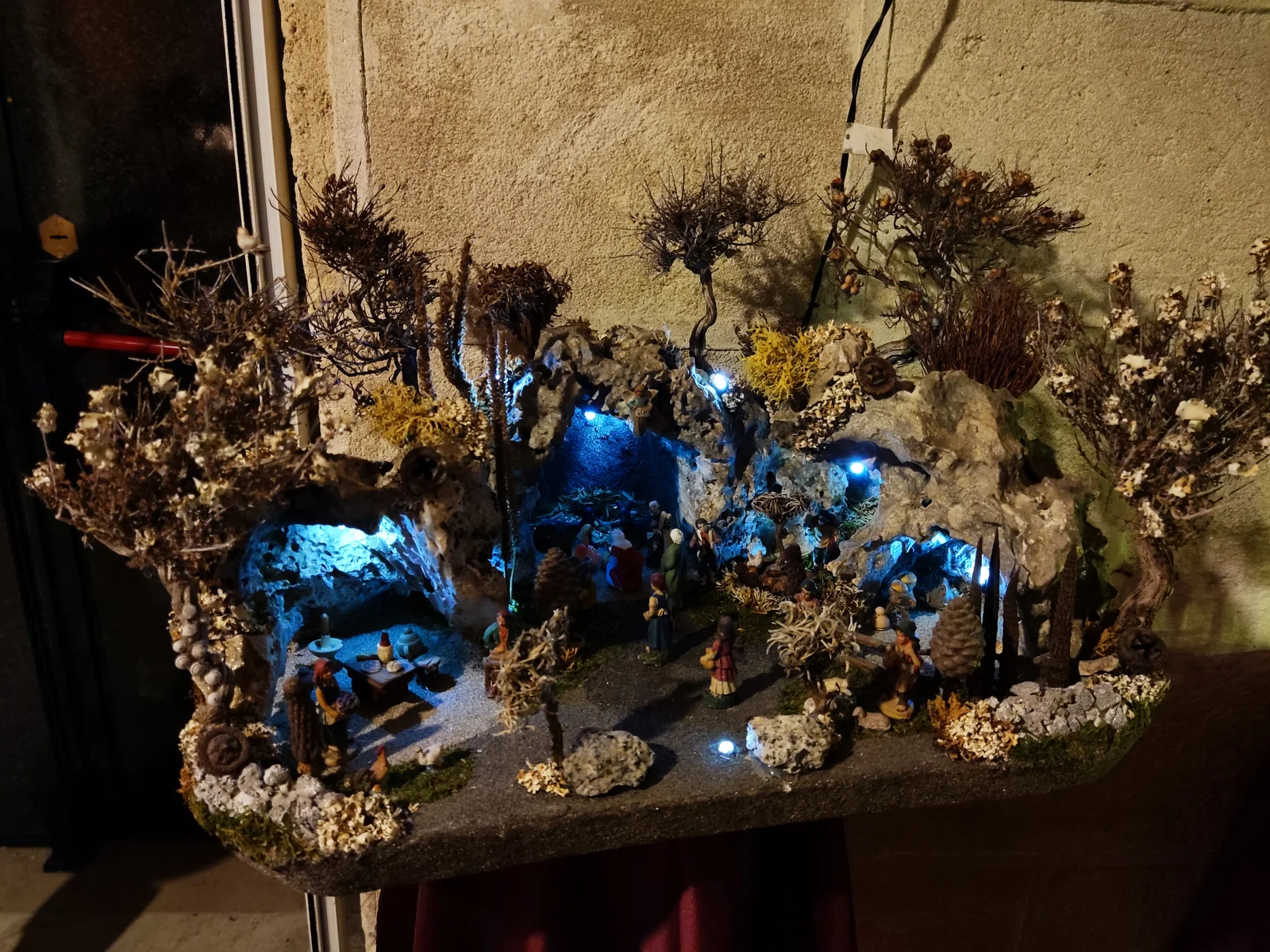 La Grotta Turchese — presepe artigianale di Stefano De Pascale